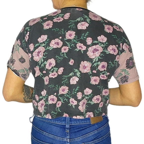 Asos Black Floral Short Sleeve Top Size 8 Stretch - Picture 2 of 4